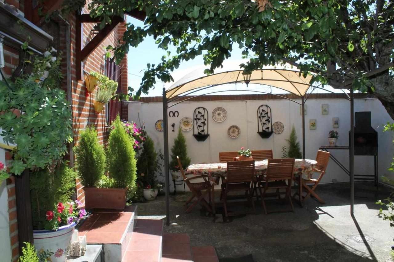 Alojamiento La Olmedana Olmedo Exteriér fotografie